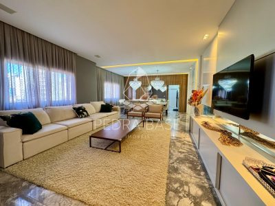 Apartamento, 4 quartos, 230 m² - Foto 1