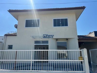 Casa, 4 quartos, 280 m² - Foto 2