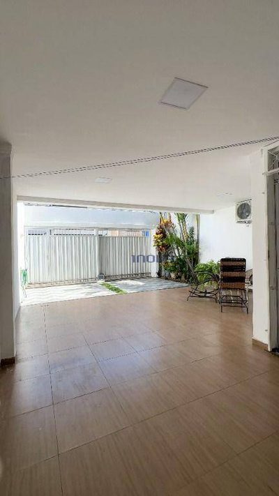 Casa, 4 quartos, 230 m² - Foto 3