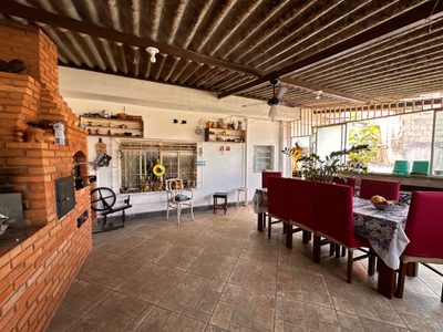 Casa, 7 quartos, 283 m² - Foto 1
