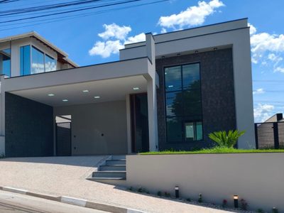 Casa, 3 quartos, 200 m² - Foto 1