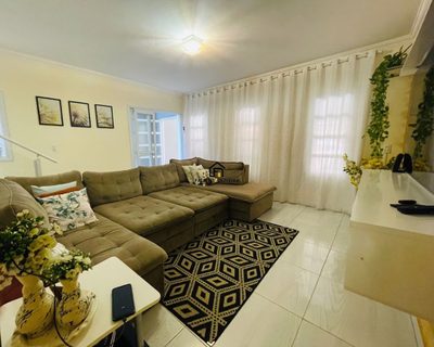Casa, 3 quartos, 173 m² - Foto 1