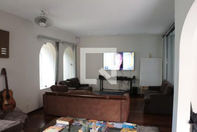 Casa, 6 quartos, 400 m² - Foto 1