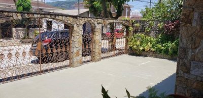 Casa, 3 quartos, 200 m² - Foto 1