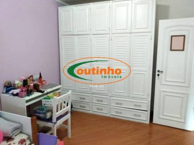Cobertura, 3 quartos, 242 m² - Foto 3