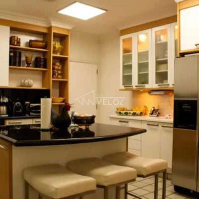 Apartamento, 4 quartos, 216 m² - Foto 1