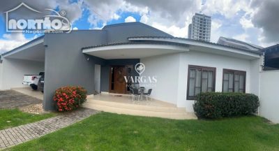 Casa, 3 quartos, 291 m² - Foto 3