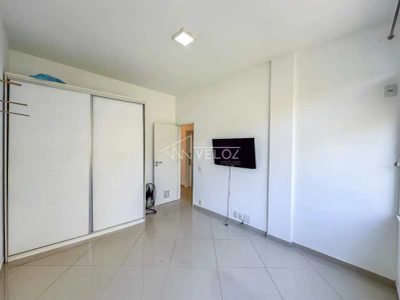 Apartamento, 3 quartos, 117 m² - Foto 2
