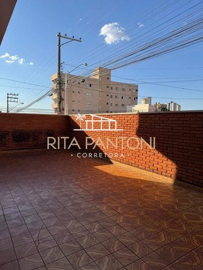 Casa, 3 quartos, 179 m² - Foto 2