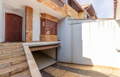Casa, 3 quartos, 260 m² - Foto 1