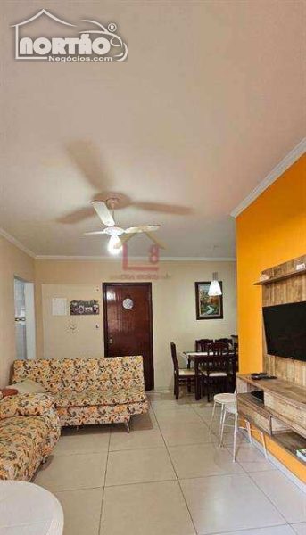 Casa, 2 quartos, 55 m² - Foto 1