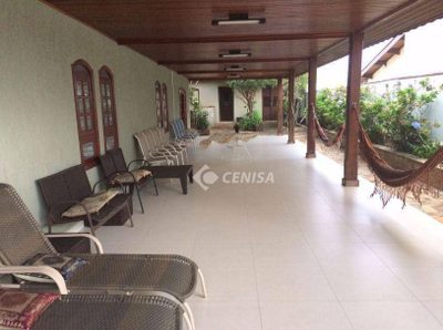 Casa, 5 quartos, 608 m² - Foto 1