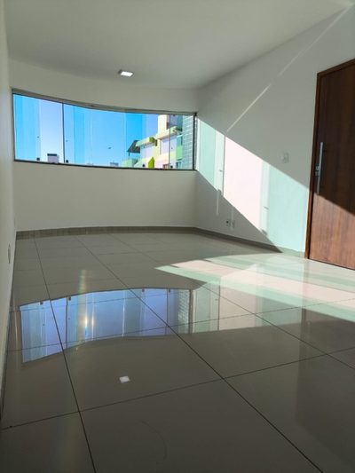 Apartamento, 3 quartos, 100 m² - Foto 2
