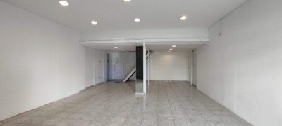 Loja-Salão, 61 m² - Foto 1