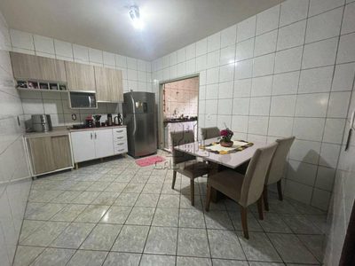 Casa, 3 quartos, 120 m² - Foto 2