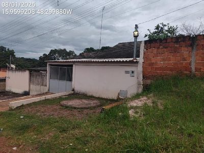Casa, 2 quartos, 225 m² - Foto 1