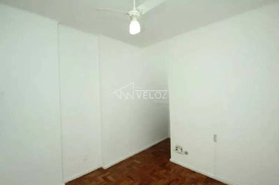 Apartamento, 1 quarto, 30 m² - Foto 1