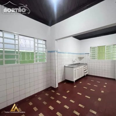 Casa, 3 quartos, 250 m² - Foto 4