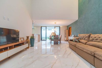 Casa, 3 quartos, 214 m² - Foto 3