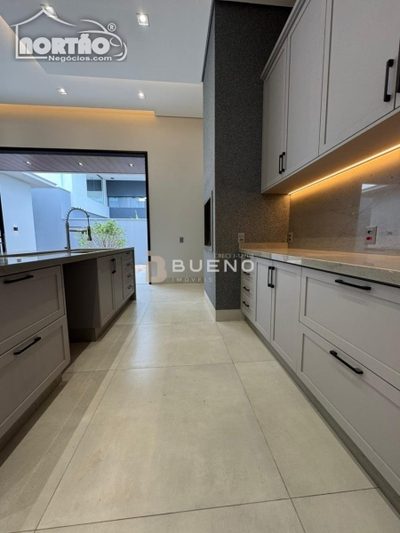 Casa, 3 quartos, 186 m² - Foto 4