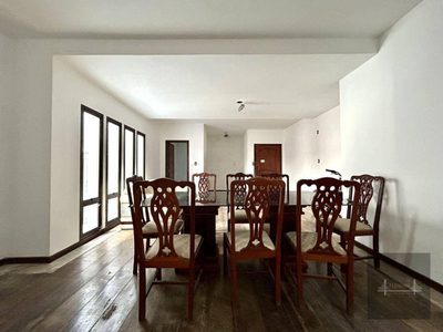 Casa, 7 quartos, 331 m² - Foto 4