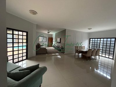 Casa, 3 quartos, 290 m² - Foto 1