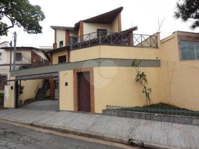 Sobrado, 3 quartos, 228 m² - Foto 4
