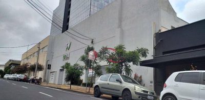 Loja-Salão, 1800 m² - Foto 1