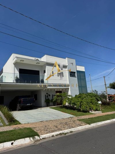 Casa, 4 quartos, 615 m² - Foto 1