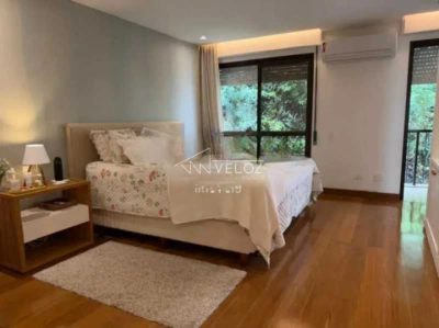 Apartamento, 3 quartos, 256 m² - Foto 1