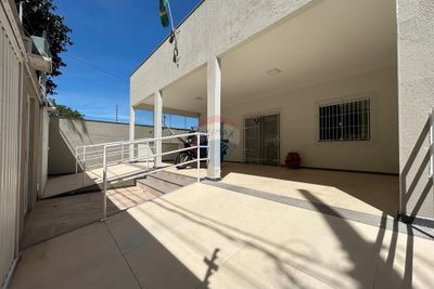 Casa, 3 quartos, 231 m² - Foto 3