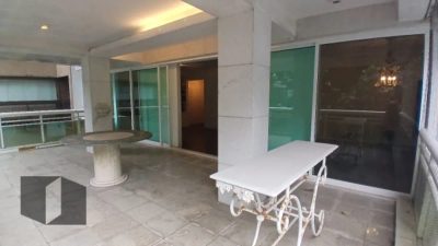 Apartamento, 3 quartos, 224 m² - Foto 2