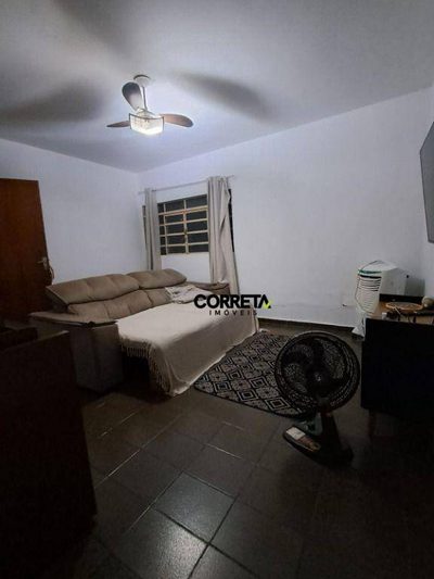 Casa, 3 quartos, 230 m² - Foto 4