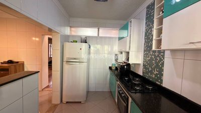 Casa, 3 quartos, 234 m² - Foto 4