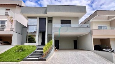 Casa, 3 quartos, 244 m² - Foto 1