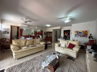 Apartamento, 4 quartos, 230 m² - Foto 1