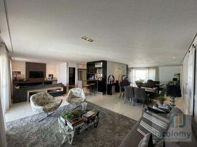 Apartamento, 3 quartos, 202 m² - Foto 1