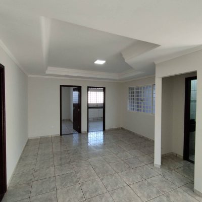 Casa, 3 quartos, 180 m² - Foto 2