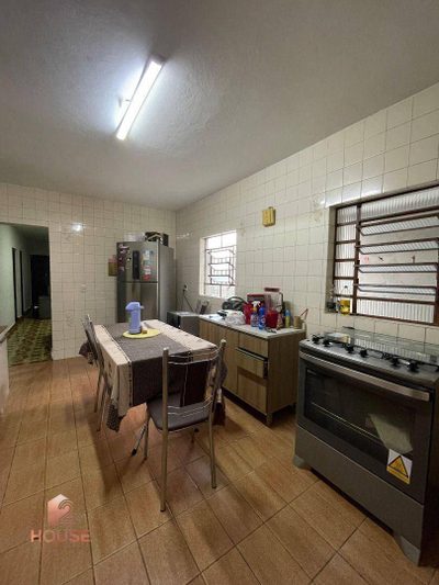 Casa, 3 quartos, 500 m² - Foto 2