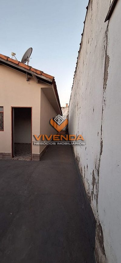 Casa, 3 quartos, 70 m² - Foto 2