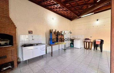 Sobrado, 3 quartos, 226 m² - Foto 2