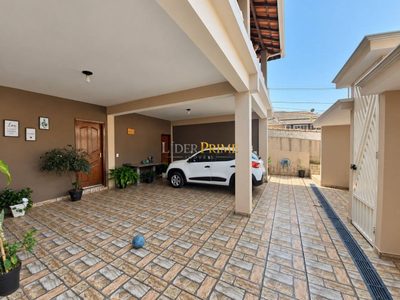 Casa, 3 quartos, 200 m² - Foto 4