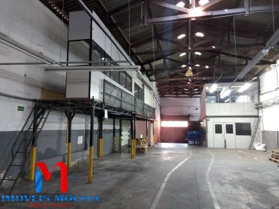 Depósito-Galpão, 1000 m² - Foto 1