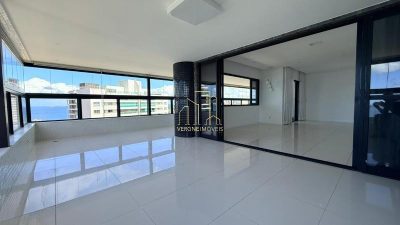 Apartamento, 3 quartos, 234 m² - Foto 1