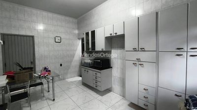 Casa, 3 quartos, 270 m² - Foto 5