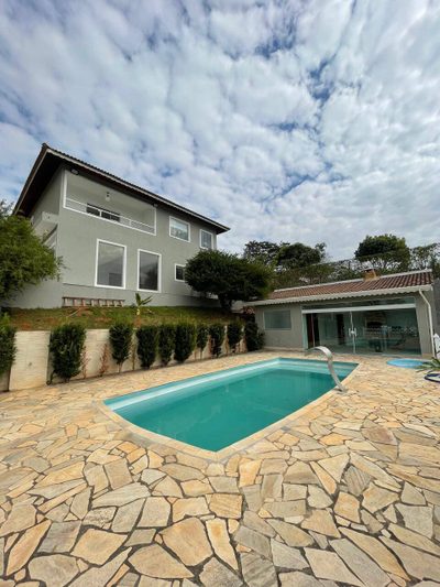 Casa, 5 quartos, 360 m² - Foto 1