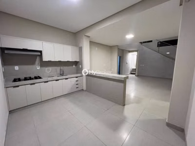 Casa, 3 quartos, 350 m² - Foto 1