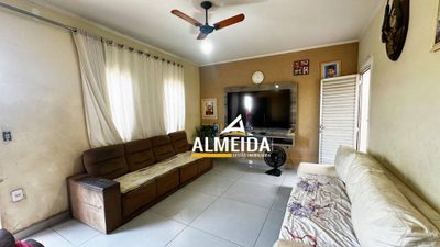 Casa, 3 quartos, 213 m² - Foto 3