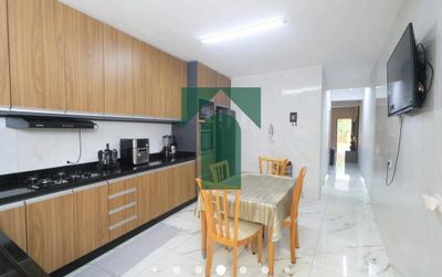 Sobrado, 3 quartos, 200 m² - Foto 4