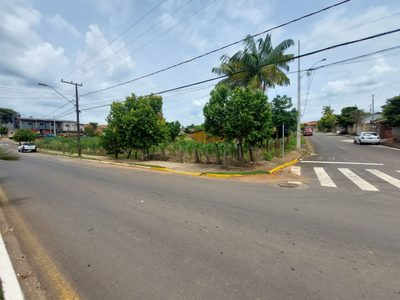 Loteamento e Condomínio, 2700 m² - Foto 1